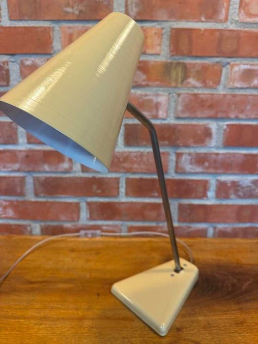 Lampa stołowa, przemysłowa, industrialna, antyk