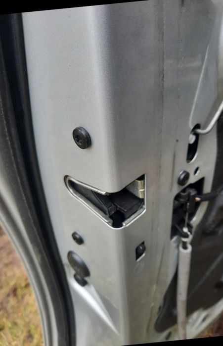 Zamek Dzwi BMW E90/E91  LP/LT/PP/PT