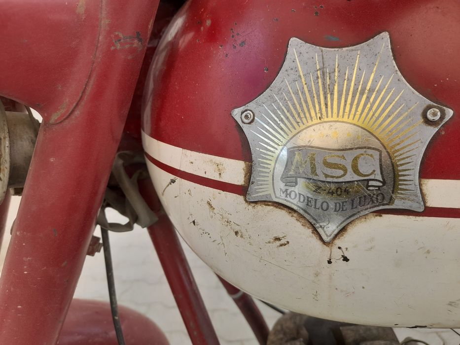 Motorizada casal