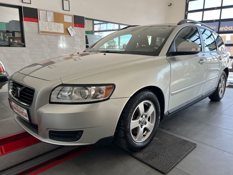 Volvo V50