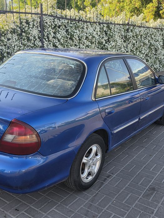 Hyundai Sonata Y3 1996 року