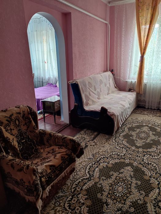 Продам будинок з ділянкою