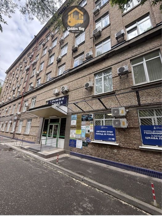 Оренда ЗАТИШНОГО ОФІСНОГО приміщення , 51,9м2 , вулиця Євгена Коновальця 31. Київ .Центр міста .