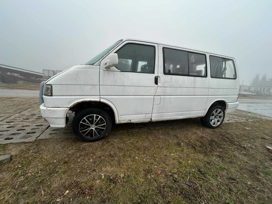 Volkswagen Transporter T4 2.4D Biały/ Na części