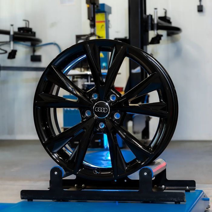 FABRYCZNIE NOWE Oryginalne Felgi Audi 18" A3 A4 A6 A8 Q2 Q3 TT