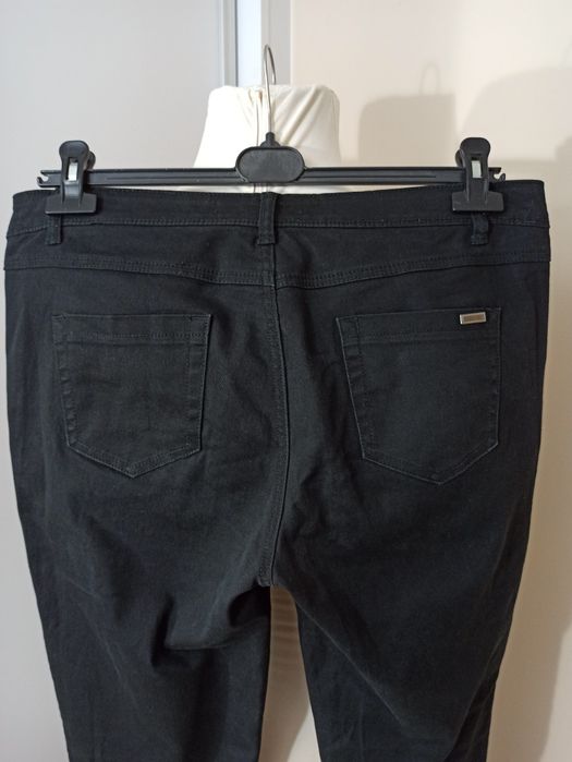 Czarne spodnie jeansowe Dunnes Stores rozm. XL