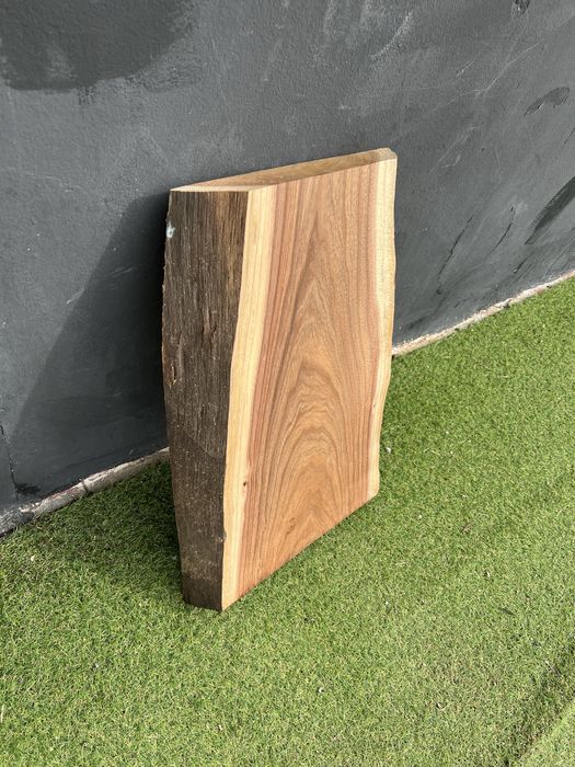 Tábua de Acácia Maciça – Peça Única