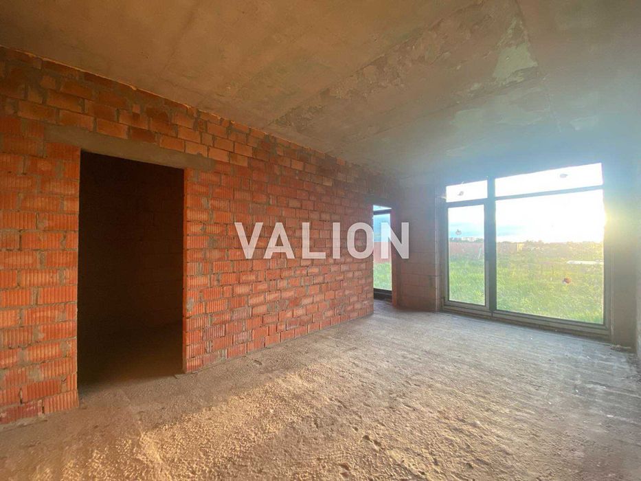 Продаж будинку 190м2 у КМ Рославичі, Обухівський рн, Киівська