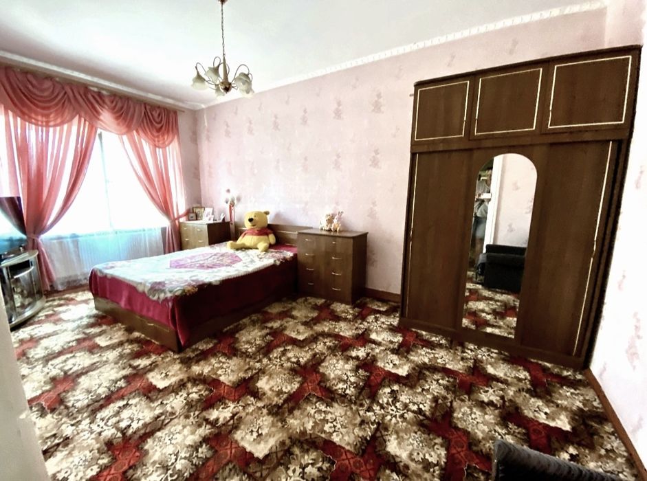 Продаж  частини будинку