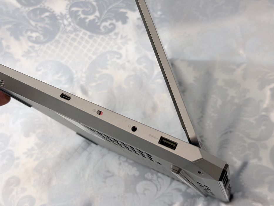 Lenovo LOQ RTX 5060 (2025) Ноутбук