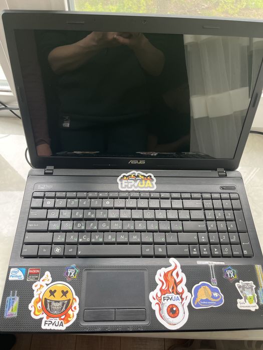 Продам ноотбук ASUS
