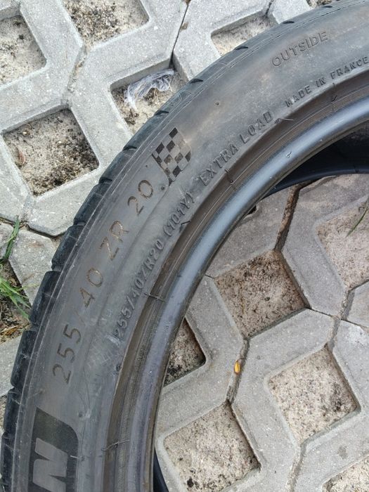 255/40ZR20 101Y XL Michelin Pilot Sport 4S  M01