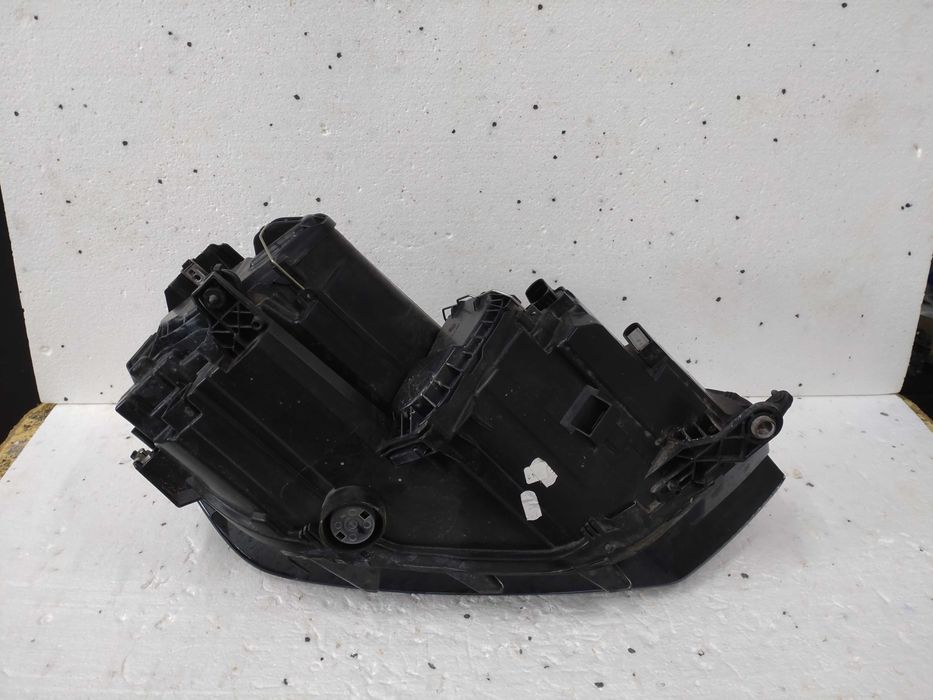 lampa lewa vw golf sportsvan zwykła 517941005b rok 2014-19
