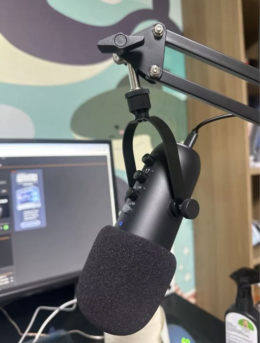 Microfone Profissional + Suporte Mesa