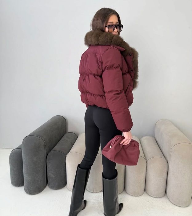 Одяг для жінок та дівчат