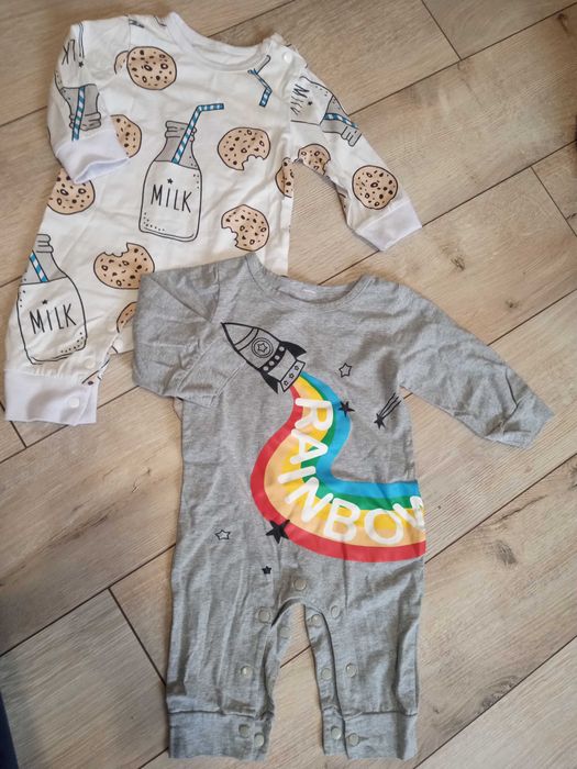 Rampersy na długir ękaw