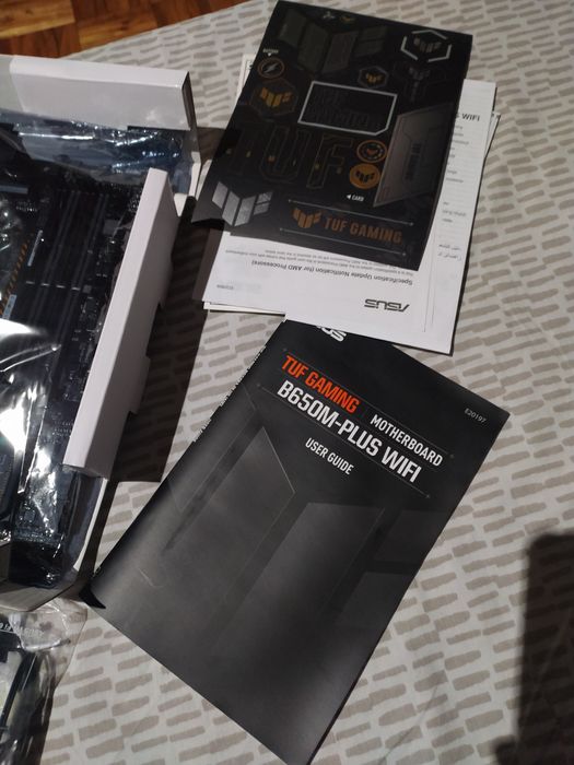 Motherboard ASUS B650M-Plus WIFI