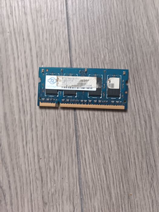 Оперативна памʼять DDR2  1 GB RAM Б/у