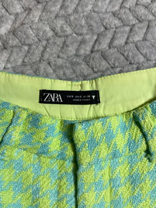 Твідові шорти Zara