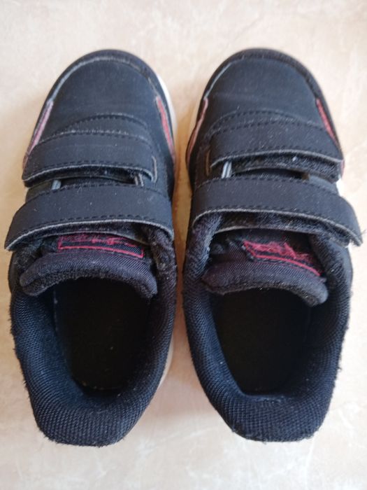 Buciki adidasy dla bliźniaków 25