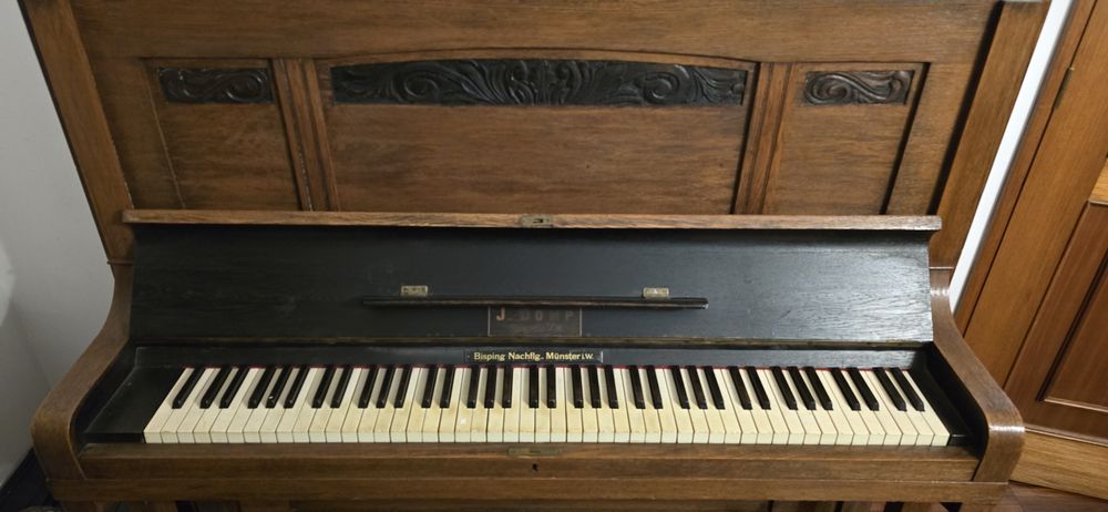 Piano Vertical Antigo Alemão – Bisping Nachflg. (Münster)