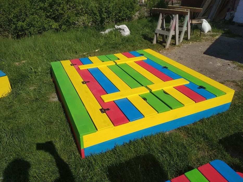 Пісочниця з кришкою - лавками, детская песочница !