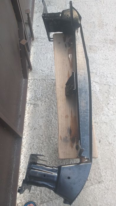 Усилитель бампера на е-golf