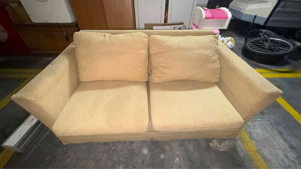 Sofa 2 lugares confortavel