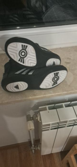 Buty bokserskie zapaśnicze rozm.36