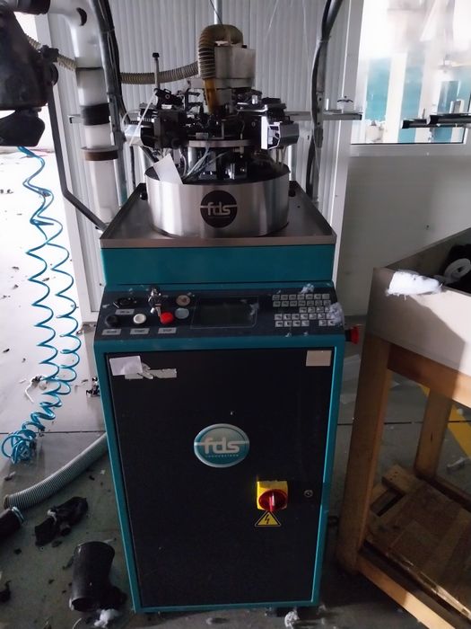 Vendo máquinas de fazer peúgas