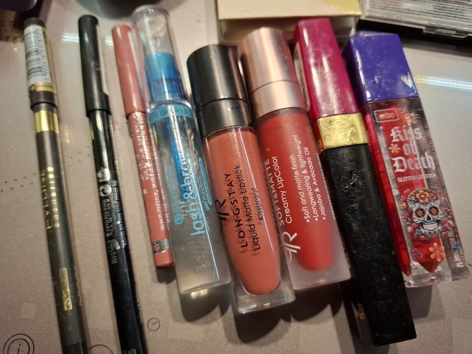 Duży zestaw używanych kosmetyków Kobo, Mateusz Obsessions, Essence i i