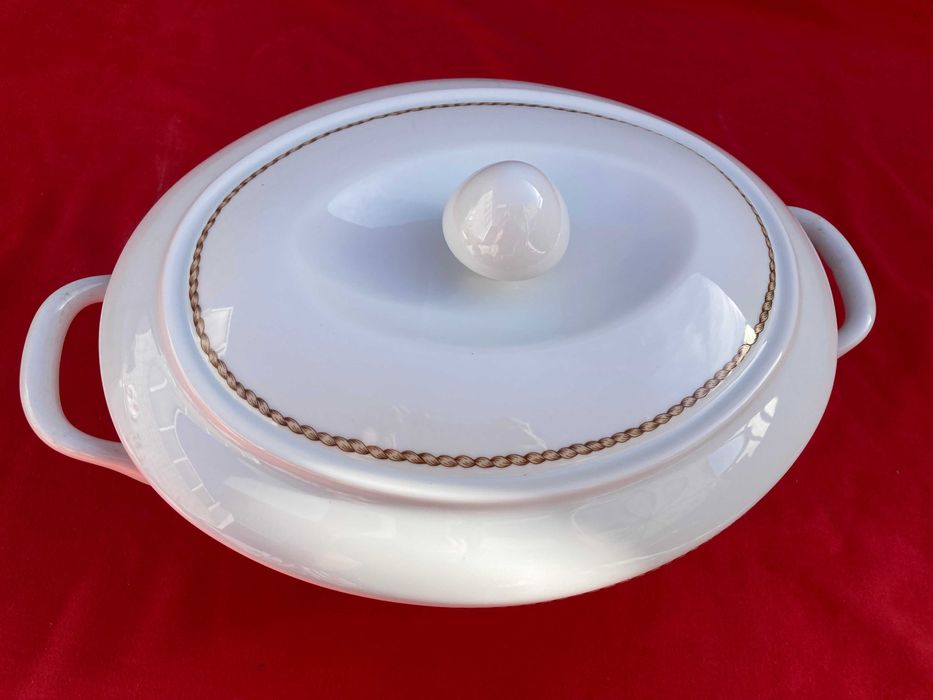 Terrina em Porcelana da marca Bonvida exclusivo para a Avon Nova