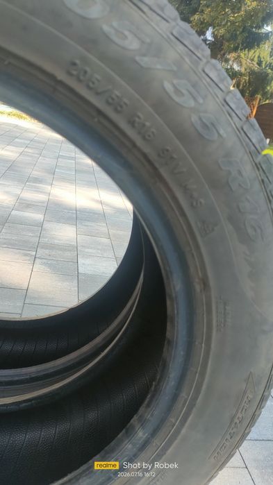 Opona  Pirelli   205/55/16 1szt