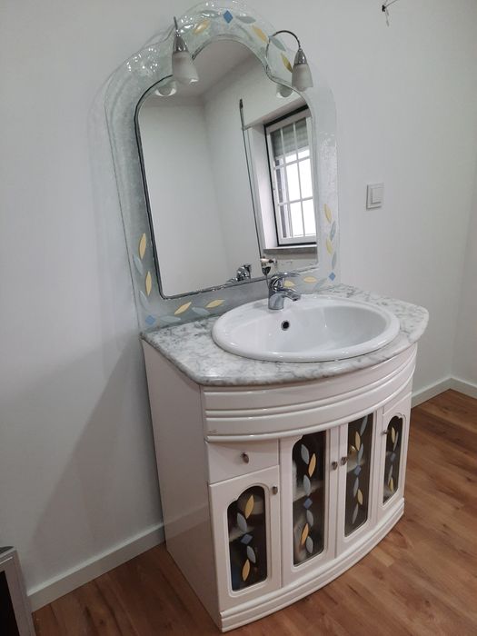 Movel de casa de banho