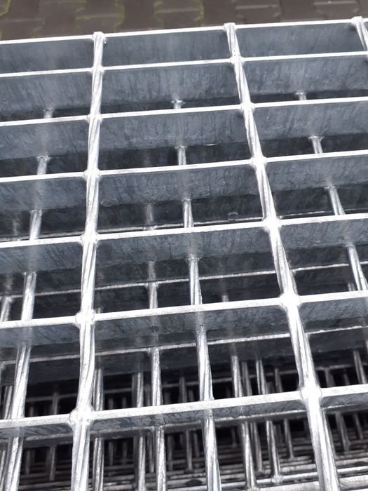 krata wema 89x81 na ruszty do gołębnika,kanał,pomost,regały