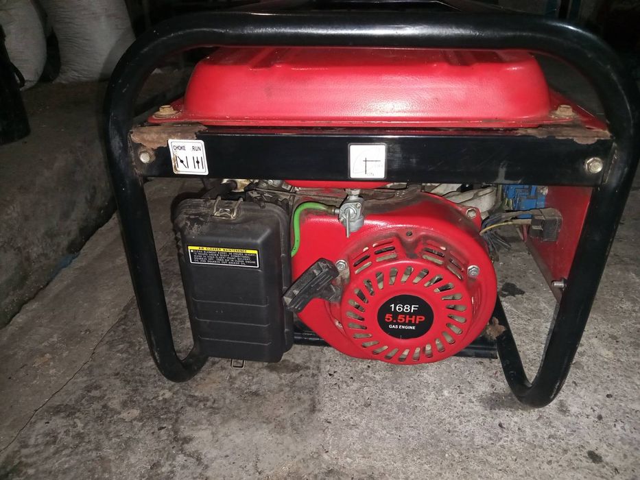 Продам Генератор