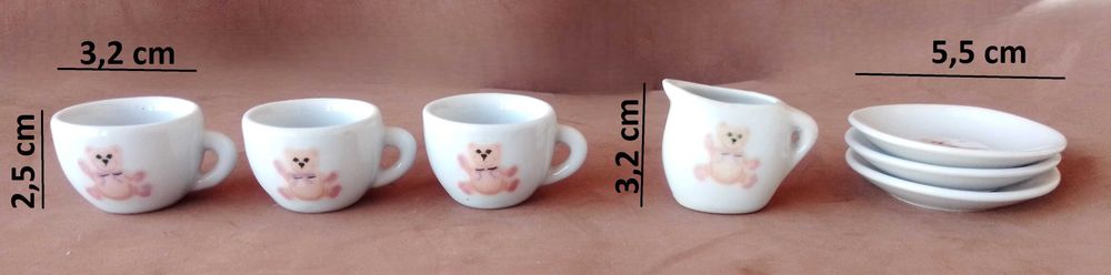 Serviços de chã / café em louça - miniatura