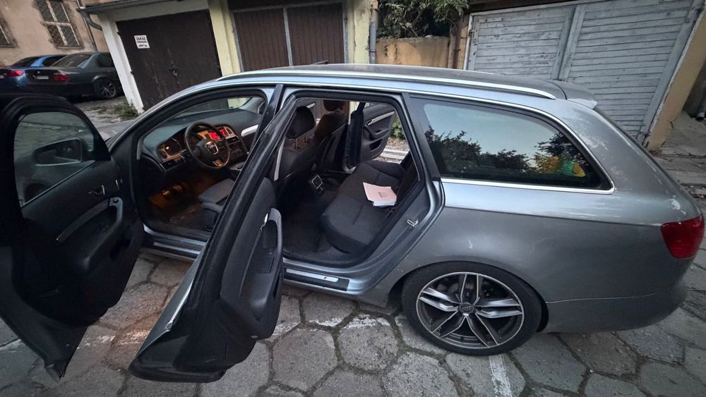 Audi A6 Avant