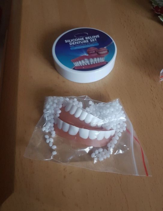 Silikonowa nakładka na zęby