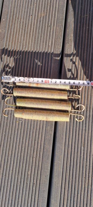 Sprężyny do trampoliny 18 cm 71 szt.