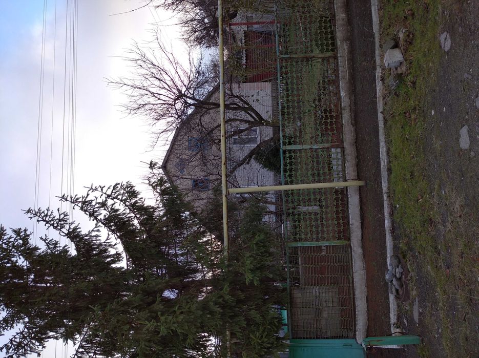 дом , запорожье , рядом все.