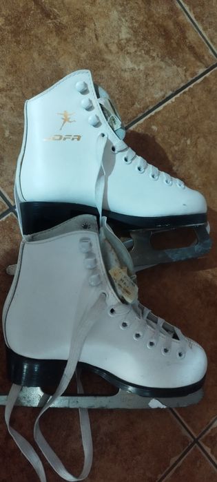 Łyżwy rozmiar 29