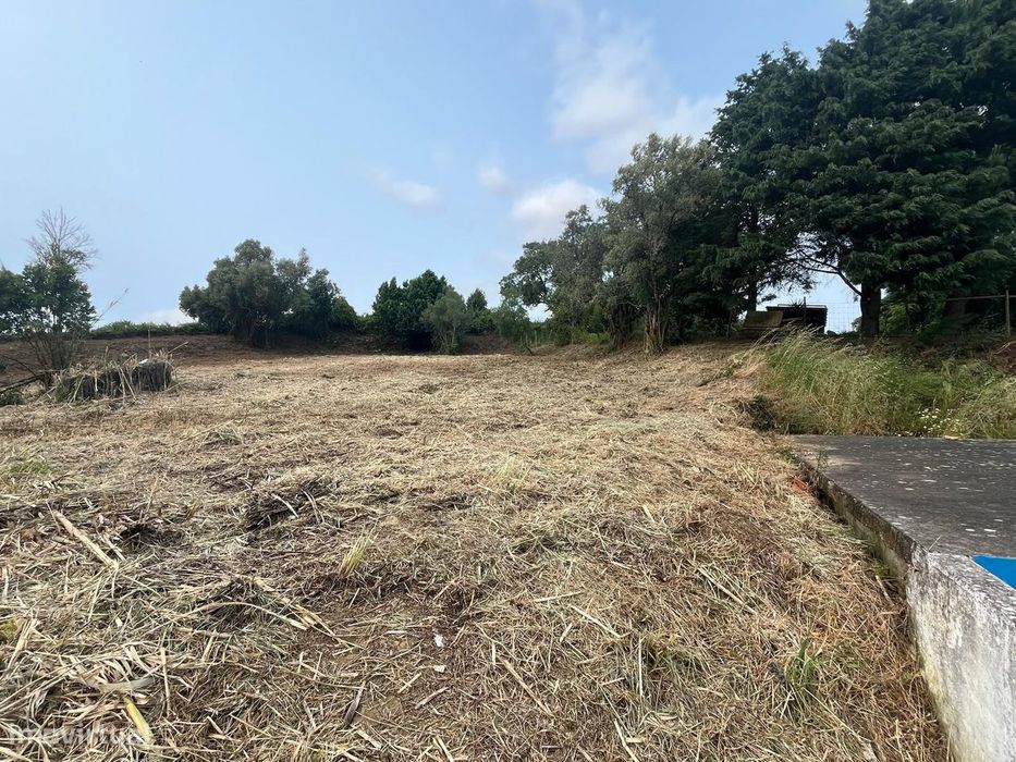 Terreno 1440m2 para construção em Folgados - Sobral de Monte Agraço