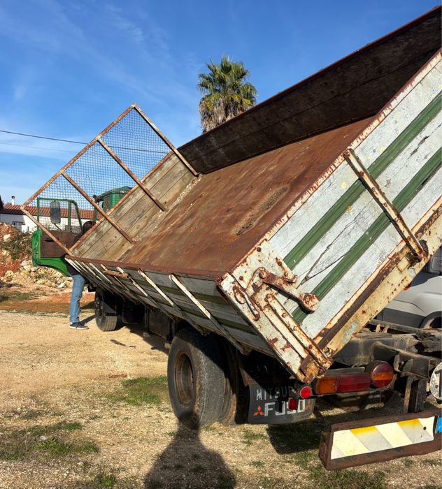 Mitsubihi Fuso c/ BASCULA motor ref 6 DS 70 A