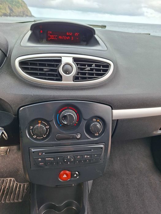 Renalt clio ll 1.2 Gasolina 2009