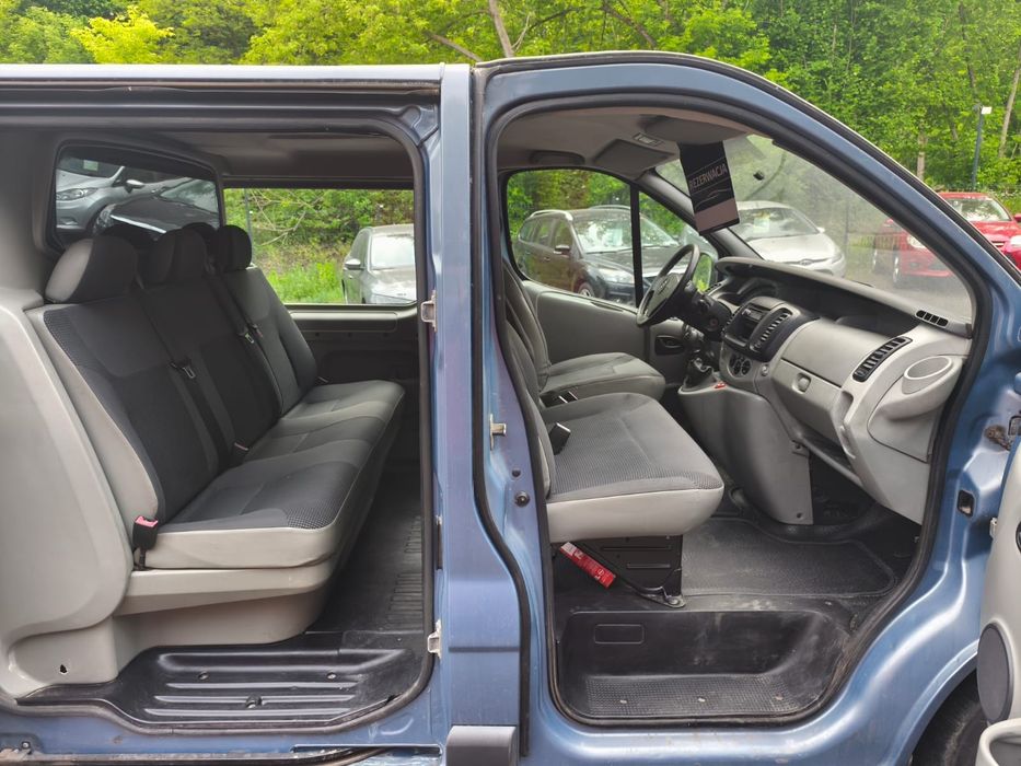 Opel Vivaro 2.0 CDTI*6 osobowy*Long*klima *