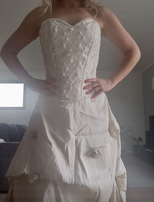 Vestido de noiva luxo tamanho M**promoção**