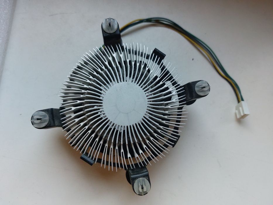 Procesor Intel i5 4570 3.2 GHz chłodzenie i pasta