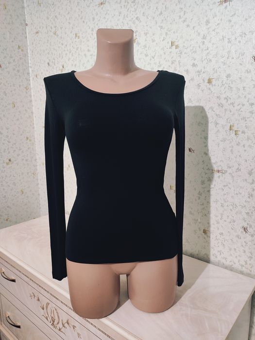Продам кофту кофточку лёгкую женская р XS-42