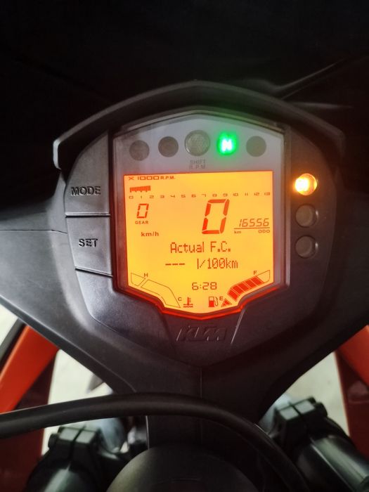 KTM RC 390 de 2018 +extras